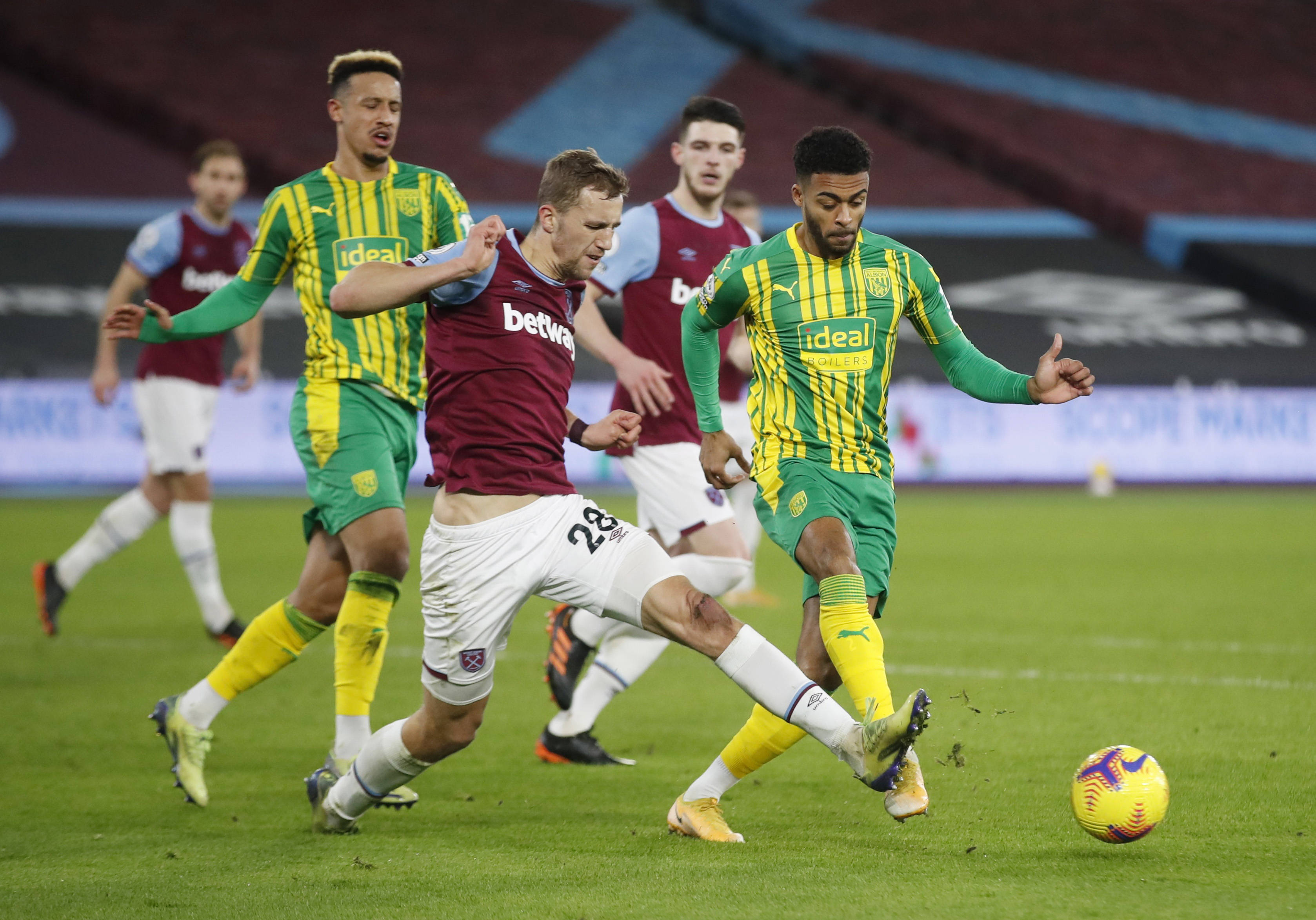 尤其是对于 尤其是对于