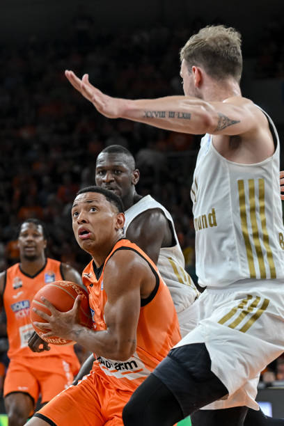 比赛开始后 比赛开始后